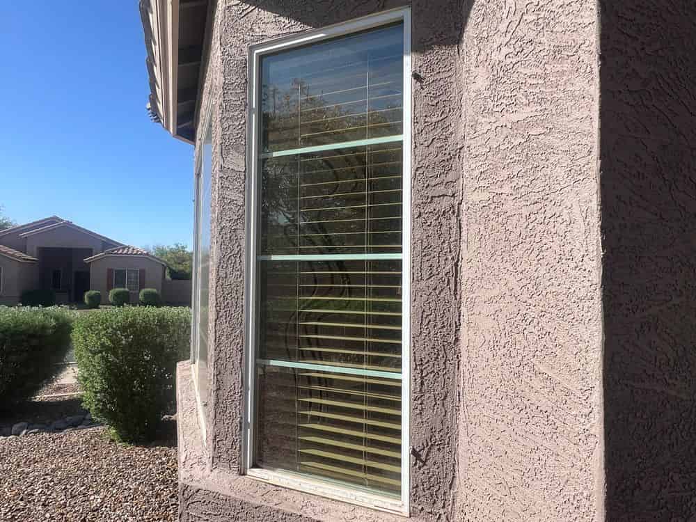 Blinds Cleaning image