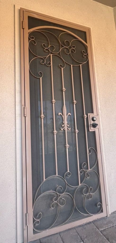 Project Security Door Cleaning in Casa Grande image