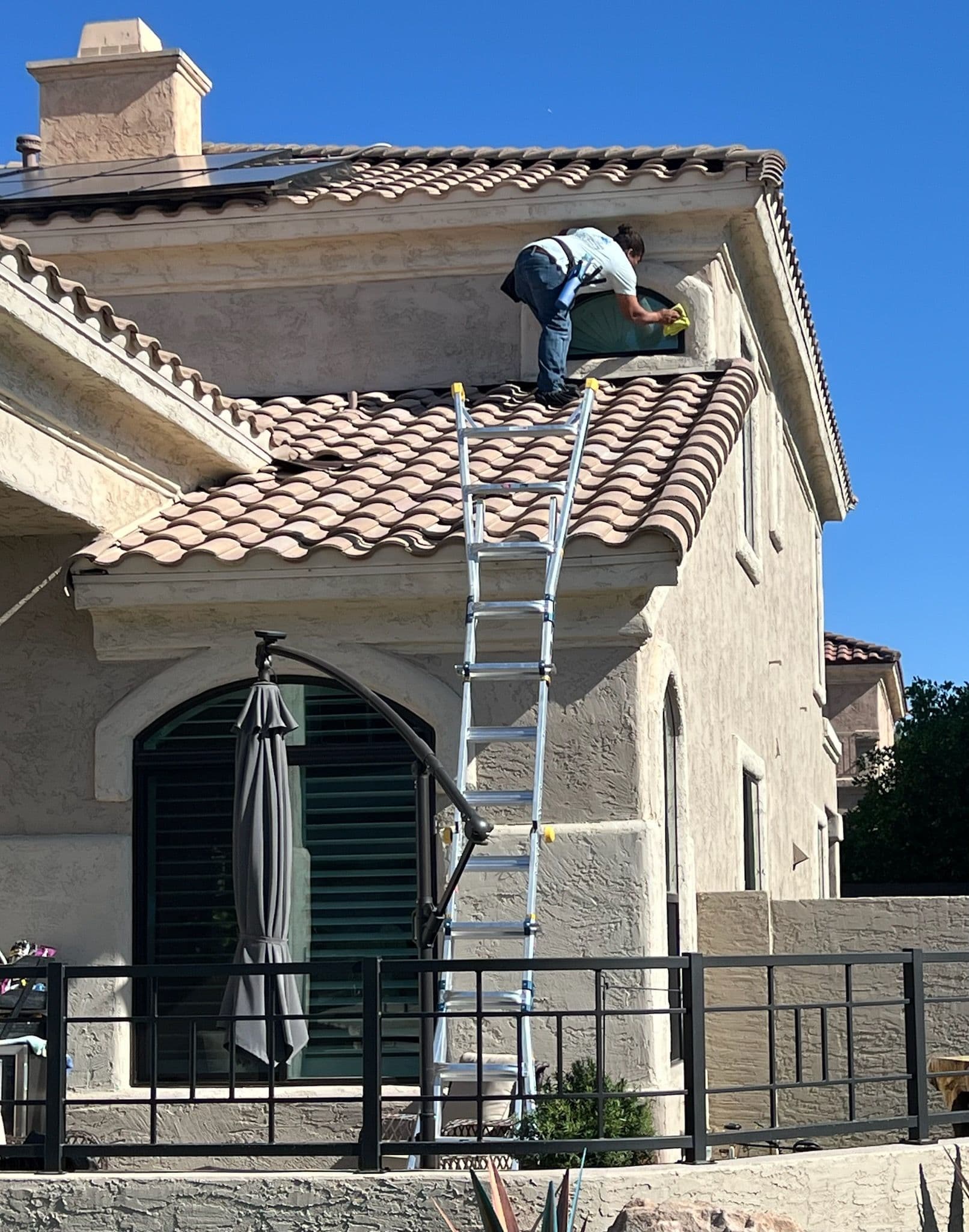 Expert Window Cleaning for 2nd Story Homes
