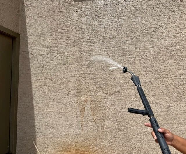 Gallery photos for Casa Grande Home Sparkles with Expert Soft Wash: Image #1